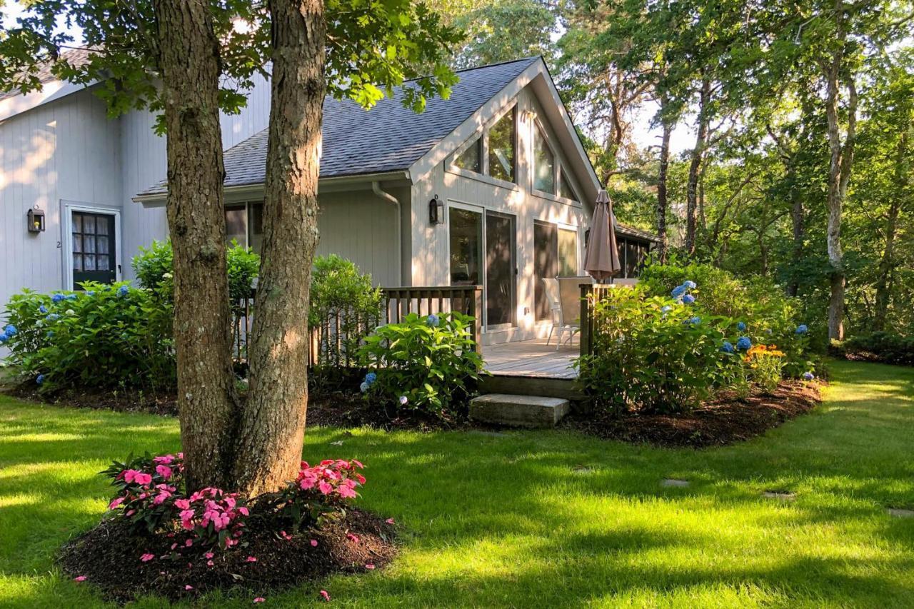 Harbor Cove Cottage Едгартаун Екстериор снимка